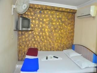 Right Choice Budget Hotel Mumbai Exterior photo